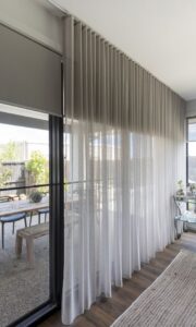 rèm cửa cho cửa chính